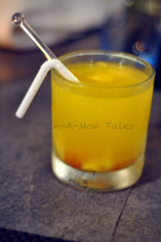 Mango and Apricot Mojito - as good as it sounds, it lacked the punch. We were all left disappointed by it. I think of the reasons the dinner didn't shine as much was the drink. May be I also had the last year's stellar dinner in my mind to compare with 